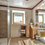 Lueg Ins Land By Interhome Appartement
