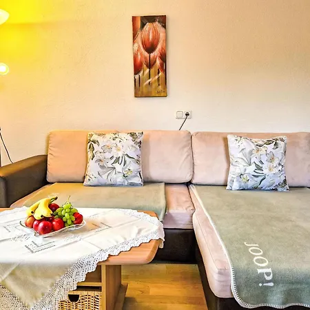 Lueg Ins Land By Interhome Apartment *